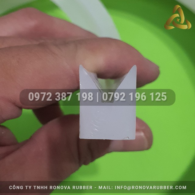 Ron silicon chữ U 14x18x9