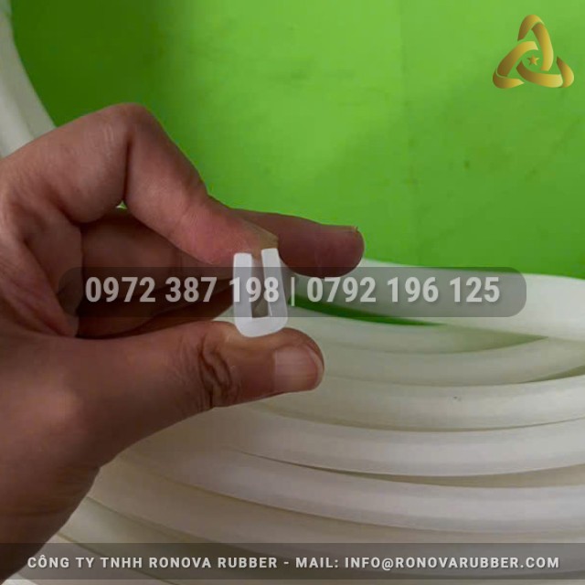 Ron silicon chữ U 9.6x15.2x3