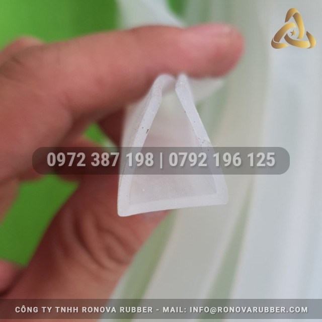 Ron silicon trắng trong chữ U 16x18x1.5