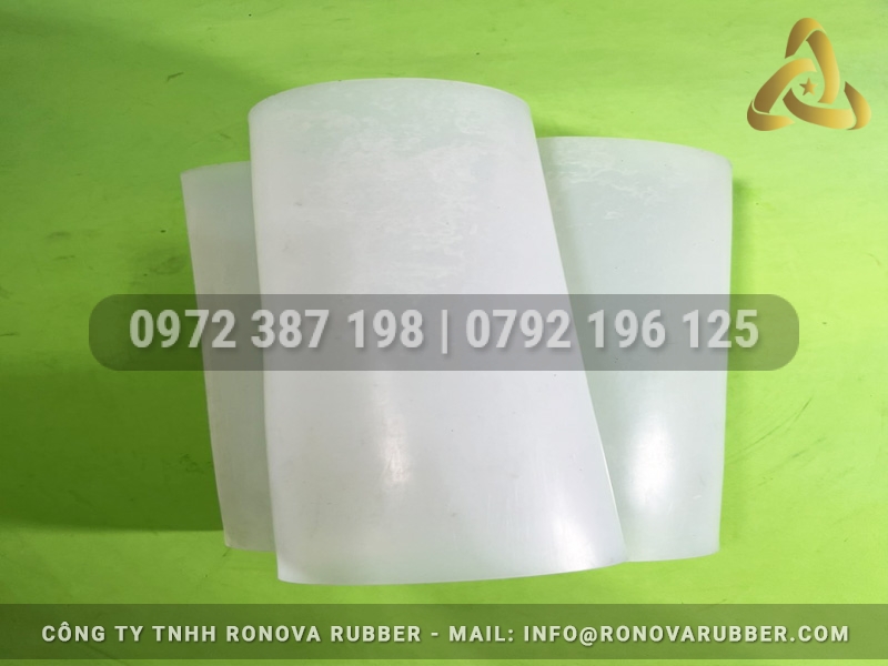 Ống silicon nối nhiệt 100x104x330 đàn hồi